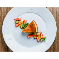 Чізкейк Баський з сезонними ягодами 170 г